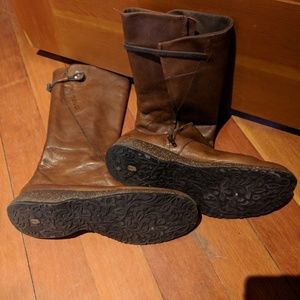 Teva boots